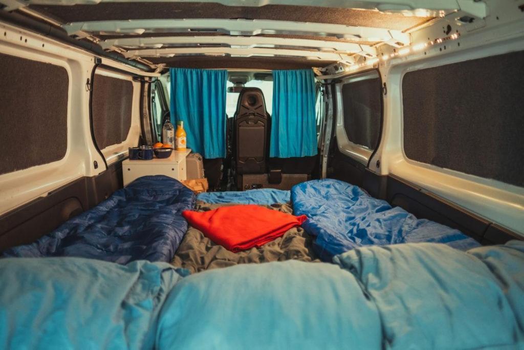 Rent Campervans Keflavík Kültér fotó