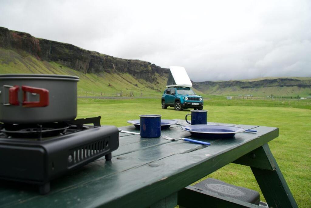 Rent Campervans Keflavík Kültér fotó