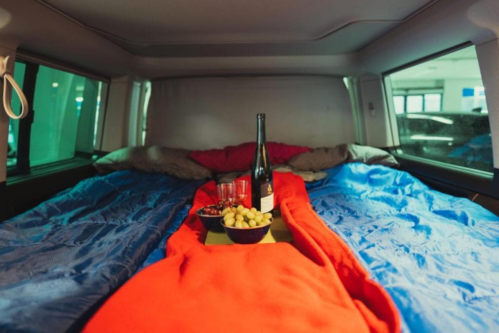 Rent Campervans Keflavík Kültér fotó